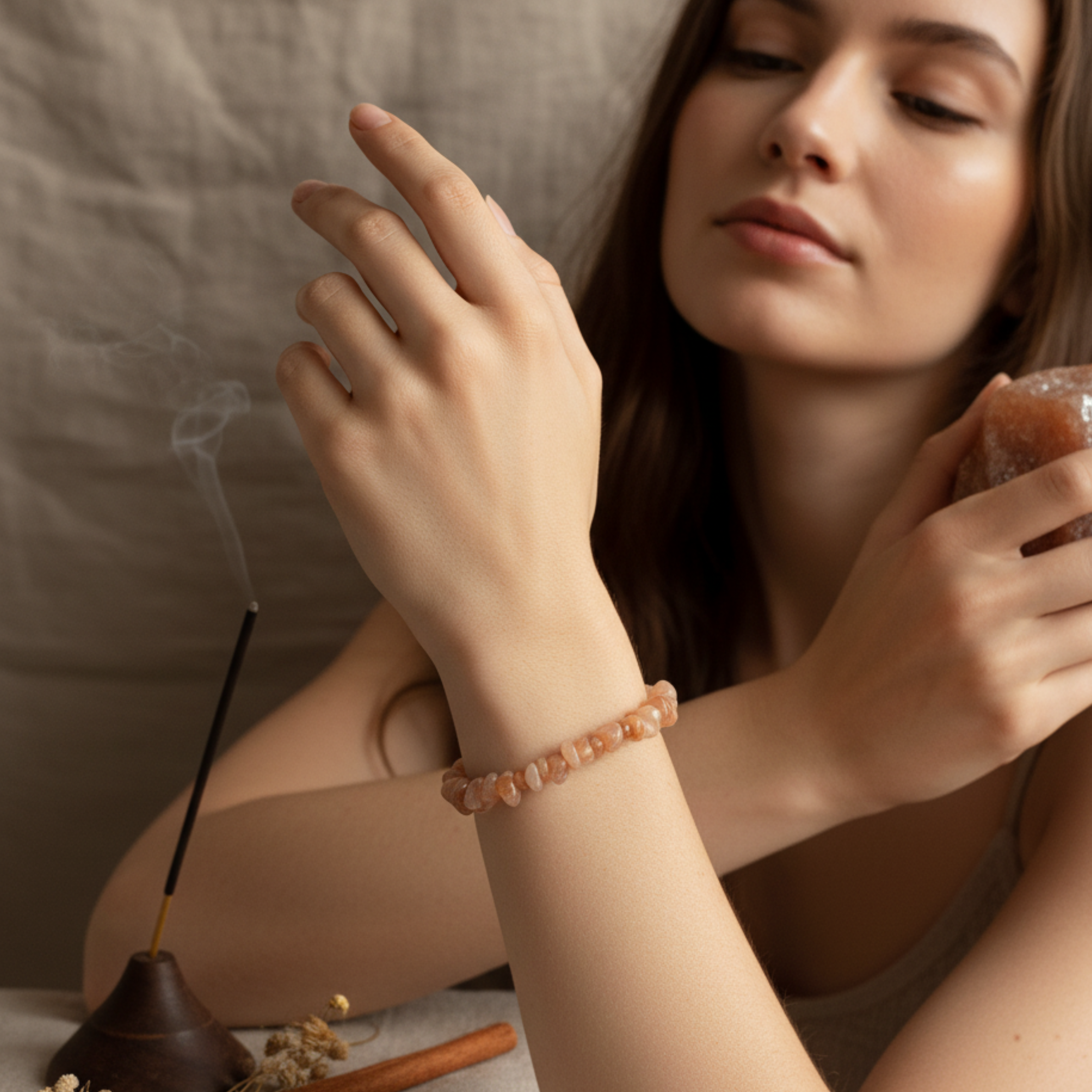 Bransoletka z kamienia słonecznego(2) Bransoletka z kamienia słonecznego – kamień radości, energii i pewności siebie