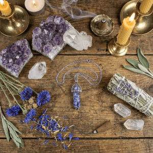 Wisiorek z niebieskiego jaspisu (blue spot)