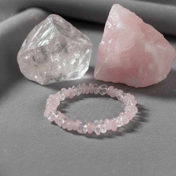 bransoletka-z-kryształu-gorskiego-i-rozowego-kwarcu