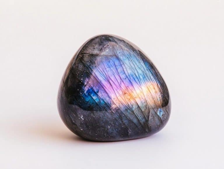 Fioletowy topaz